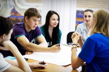 СТЭМИ организует предпринимательские игры для старшеклассников Хакасии