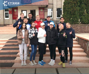 Команда СТЭМИ завоевала 1 место в легкоатлетической эстафете, посвящённой Дню Победы